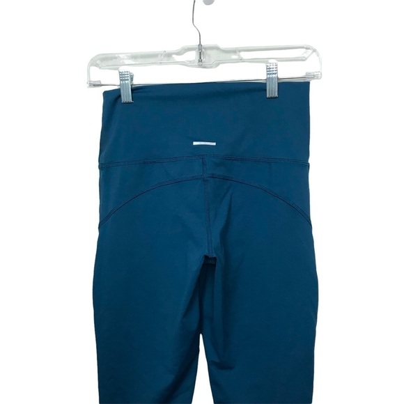 Aerie Blue Athletic Cropped Leggings Medium - Picture 5 of 9